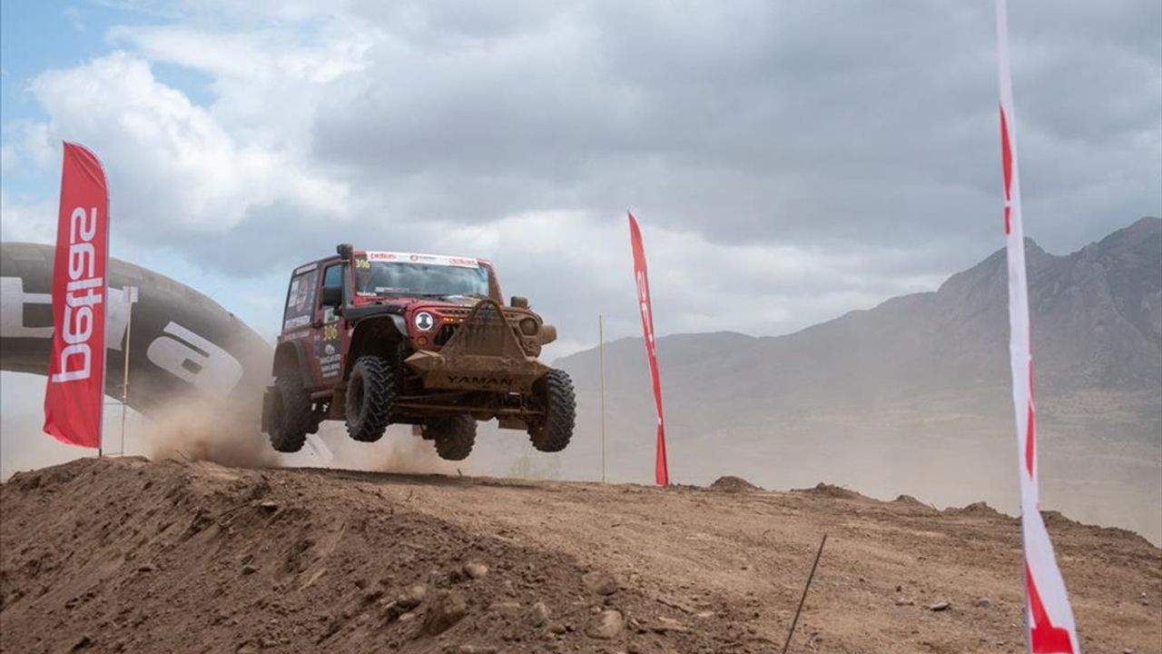 2024 Petlas Türkiye Off-Road Şampiyonası'nın 3. Ayağı Giresun'da Yapıldı