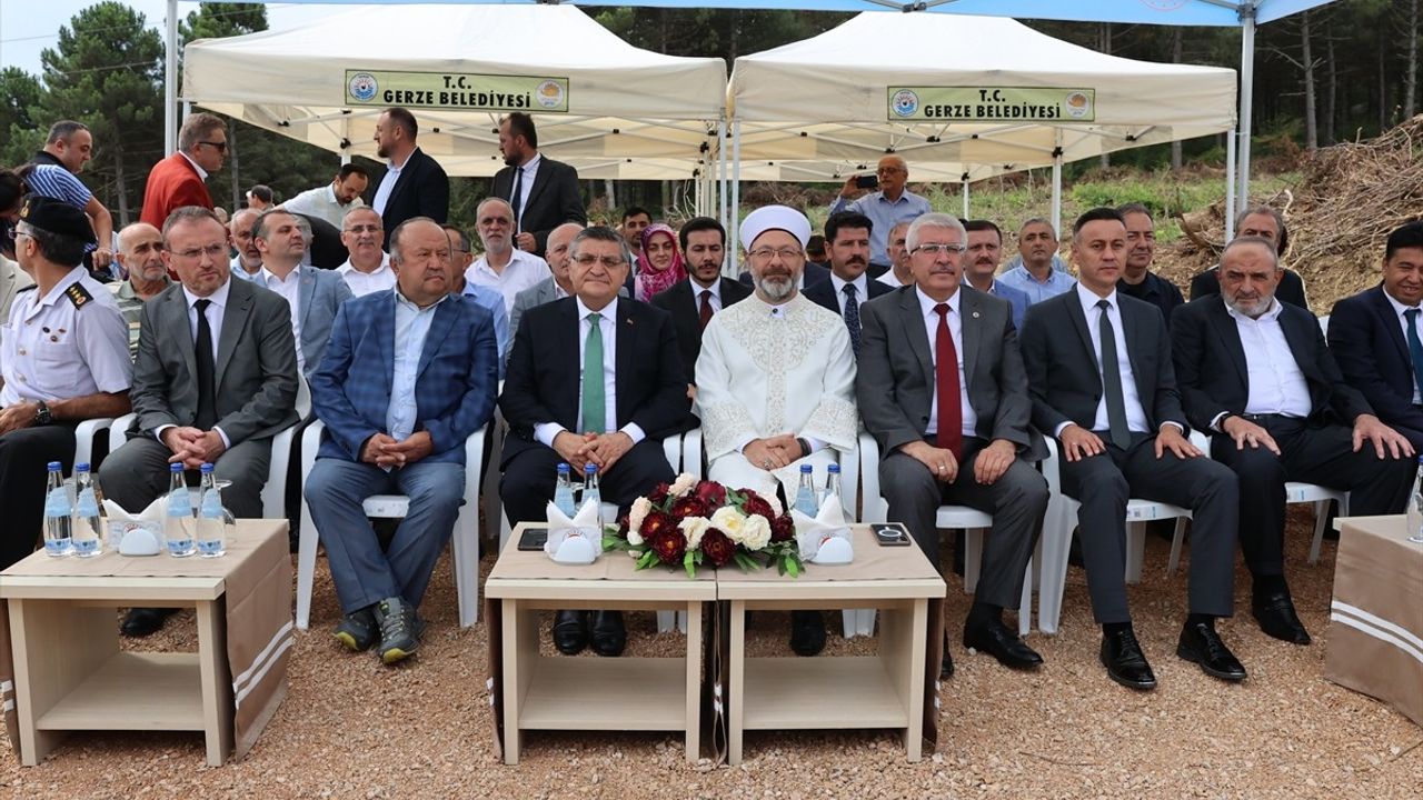 Diyanet İşleri Başkanı Sinop'ta Yeni Cami Temelini Attı