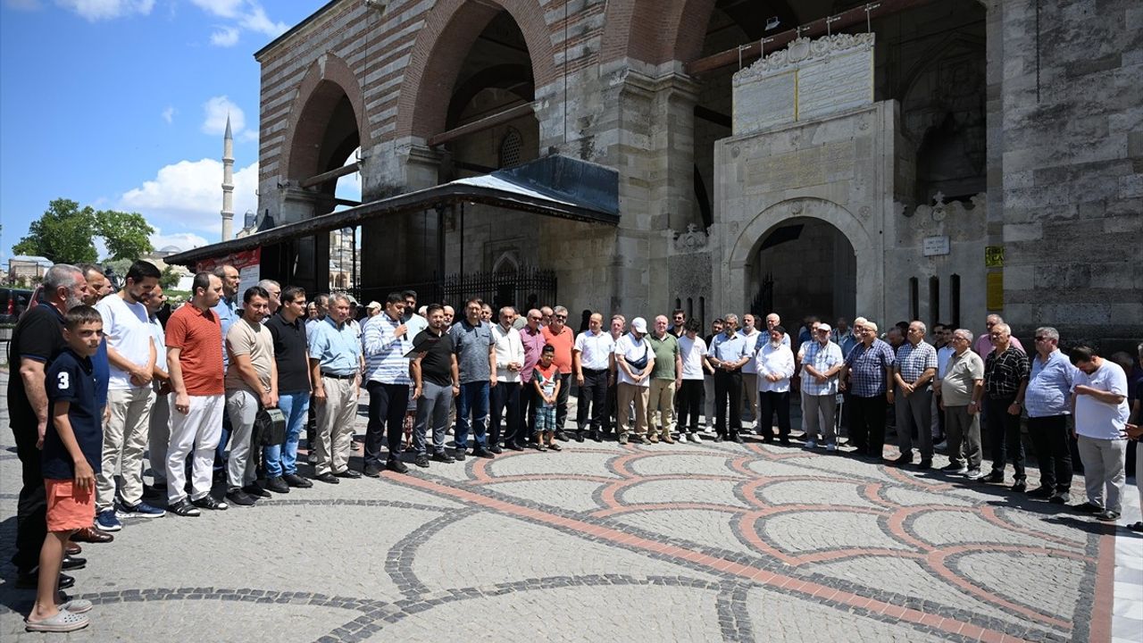 Edirne'de Netanyahu'nun Kongre'deki Alkışları Protesto Edildi