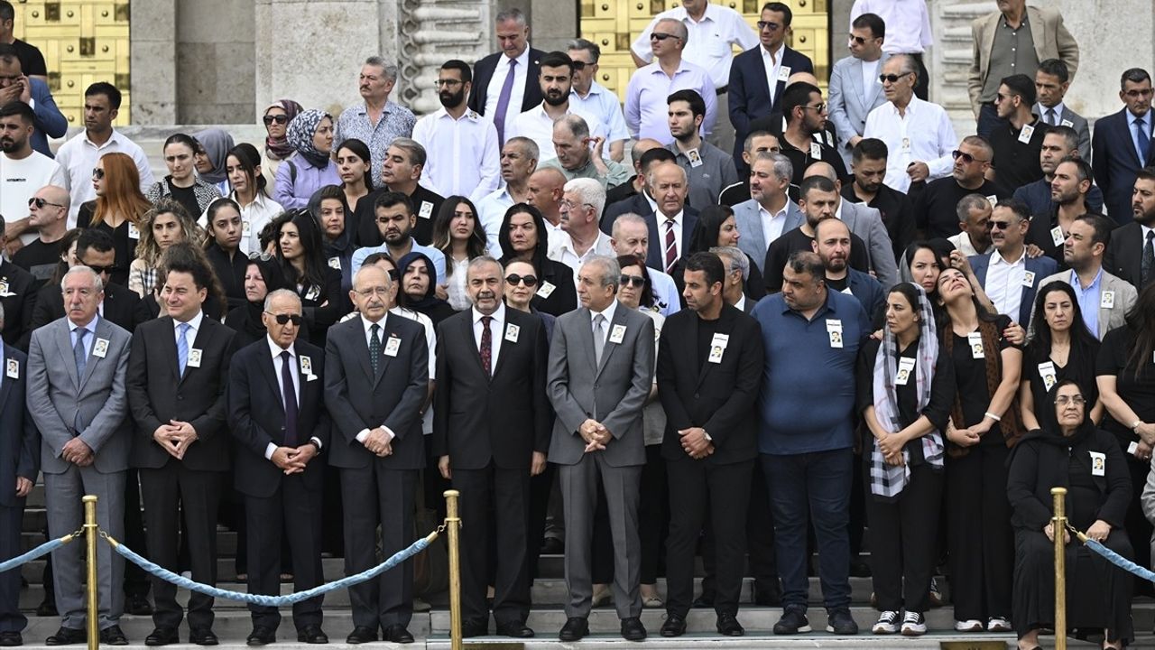 Eski Devlet Bakanı Salih Sümer'e Veda Töreni