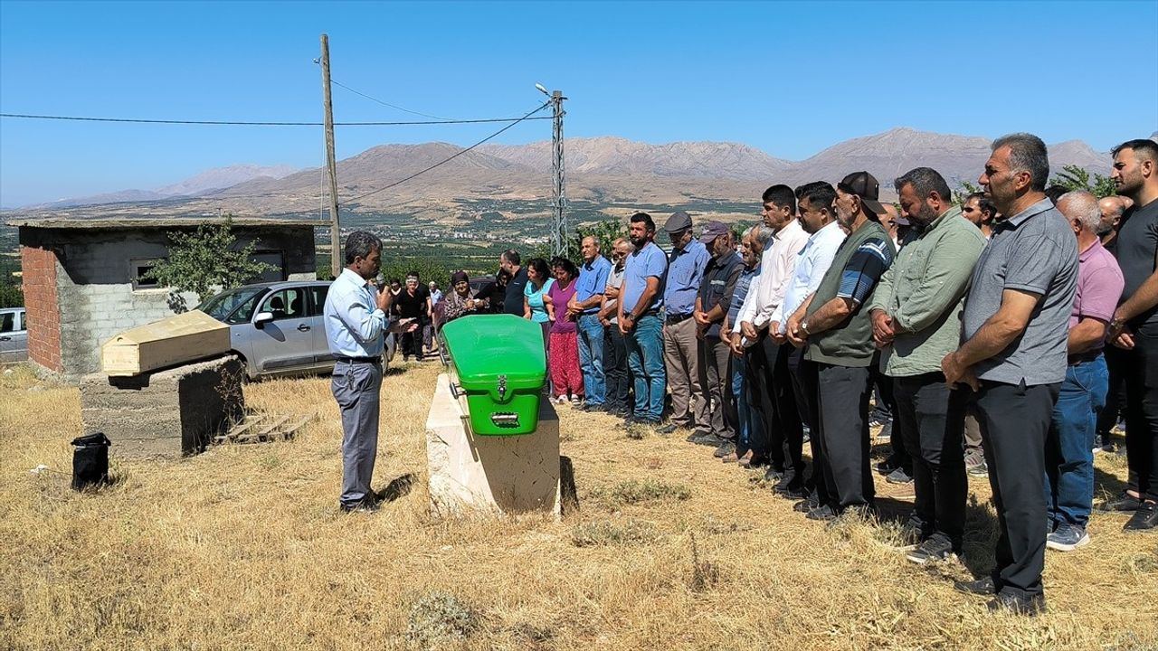 Malatya'da Traktör Kazası: İki Çocuk Hayatını Kaybetti