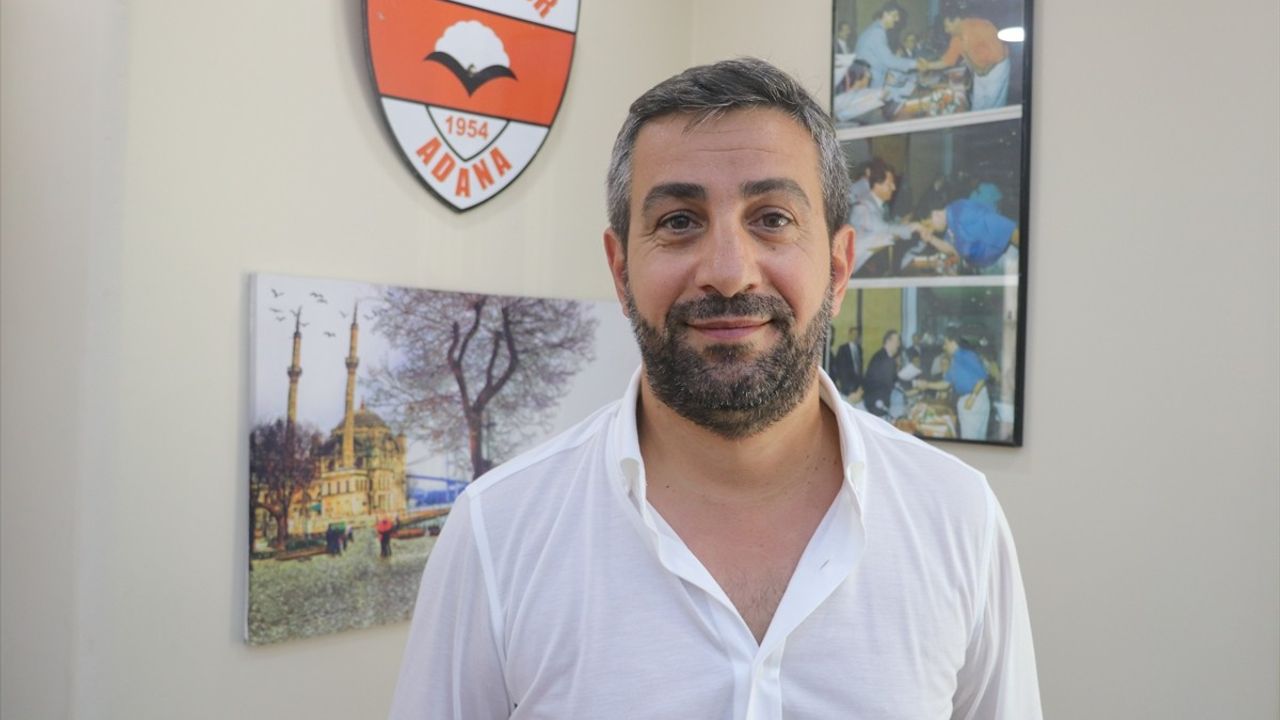 Adanaspor Kulübü Başkanı Asil Bostancı, Taraftarlarla Buluştu