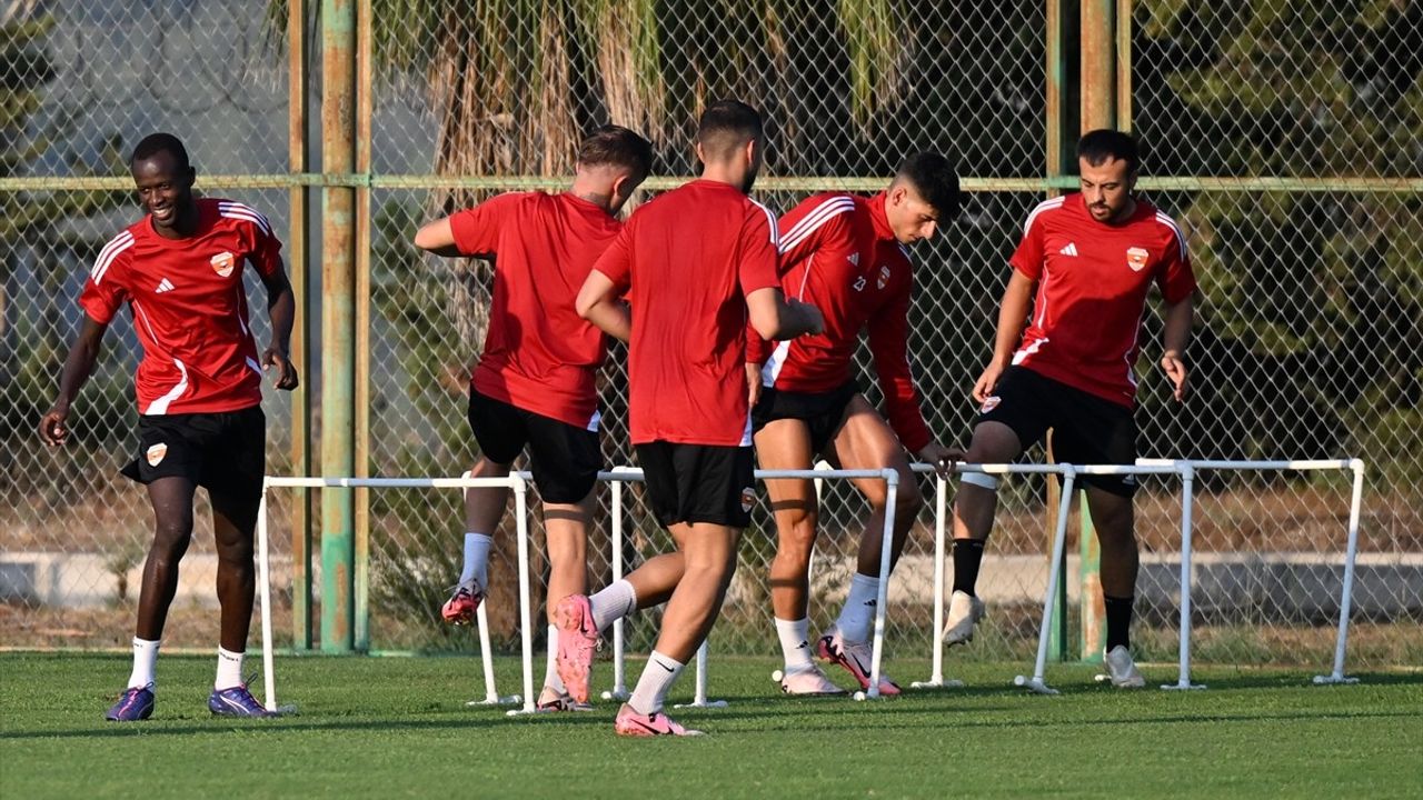 Adanaspor Yeni Taktik Anlayışıyla Hedeflerini Büyütüyor