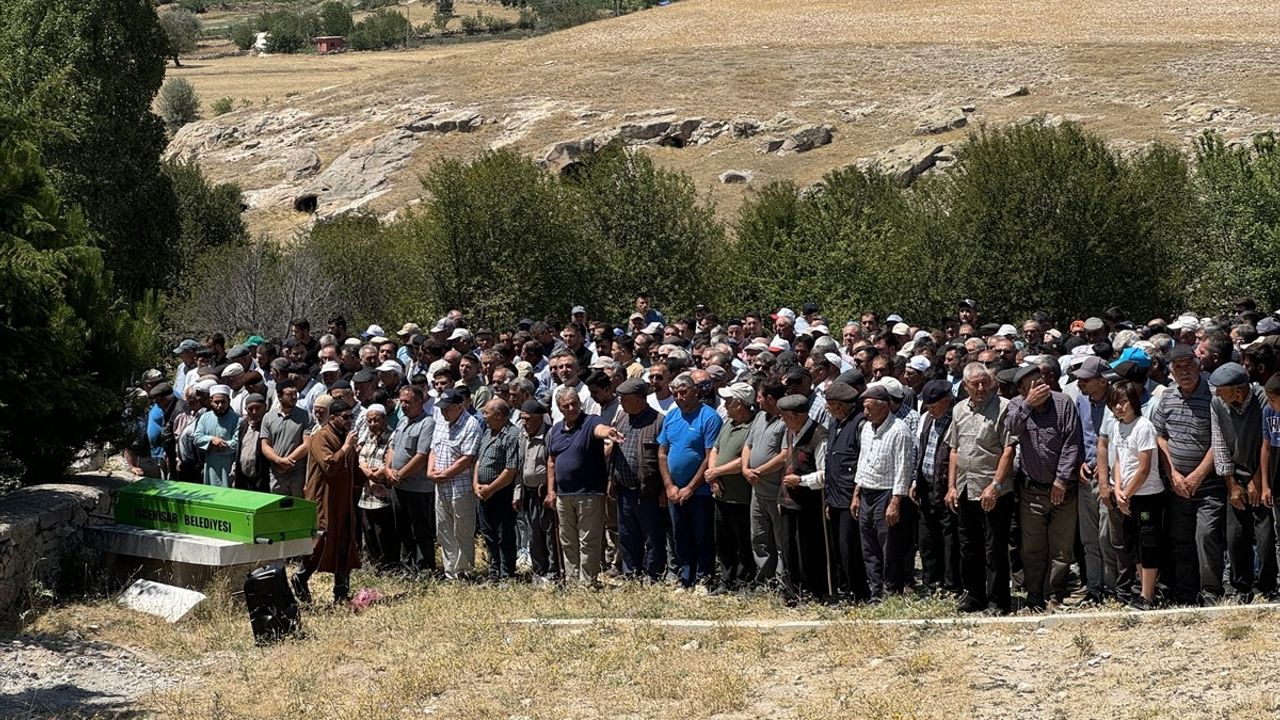 Afyonkarahisar'da Biyogaz Tesisinde Üzücü Kaza: 1 İşçi Hayatını Kaybetti