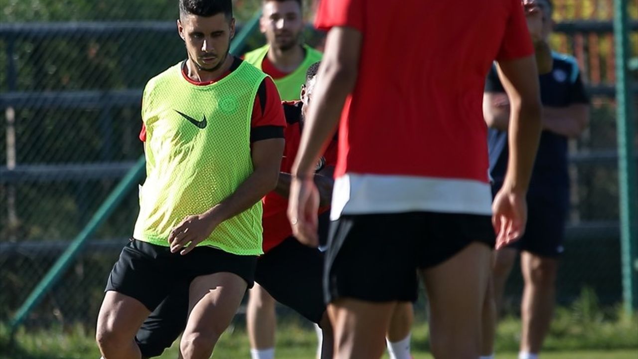 Ahlatcı Çorum FK, Mücadeleci Ruhu ile Başarıya Odaklanıyor