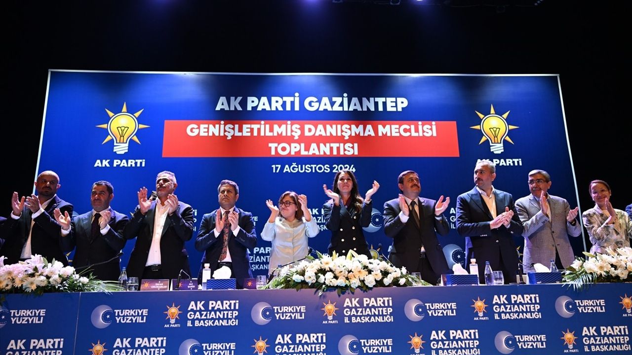 AK Parti Genel Başkan Yardımcısı Karaaslan'dan Gaziantep'te Güçlü Türkiye Vurgusu