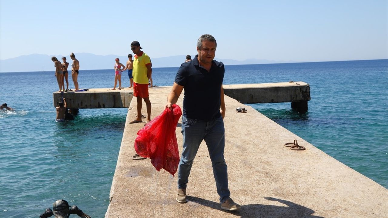 Bodrum'da Gönüllü Dalgıçlar Deniz Dibi Temizliği Tamamlandı