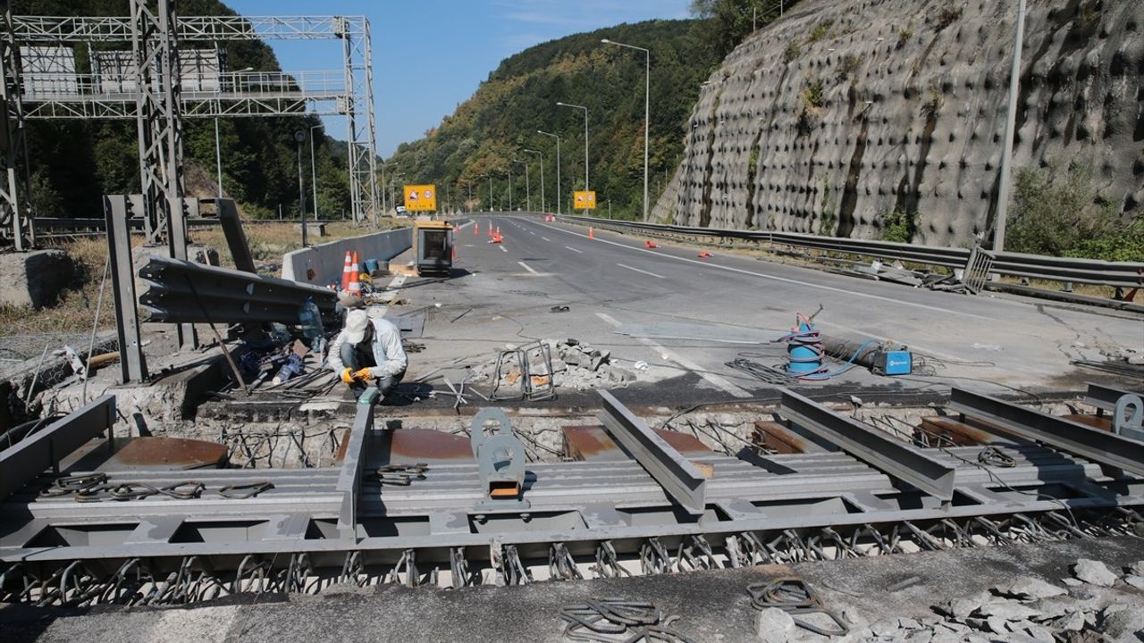 Bolu Dağı Tüneli'nde Heyelan Riskini Azaltacak Çalışmalar Devam Ediyor