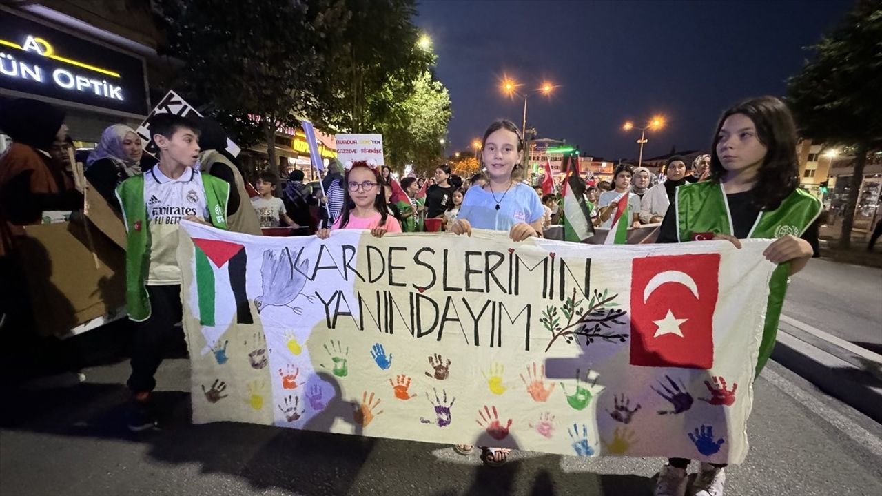 Burdur'da İsmail Heniyye'nin Suikastına Protesto Yürüyüşü