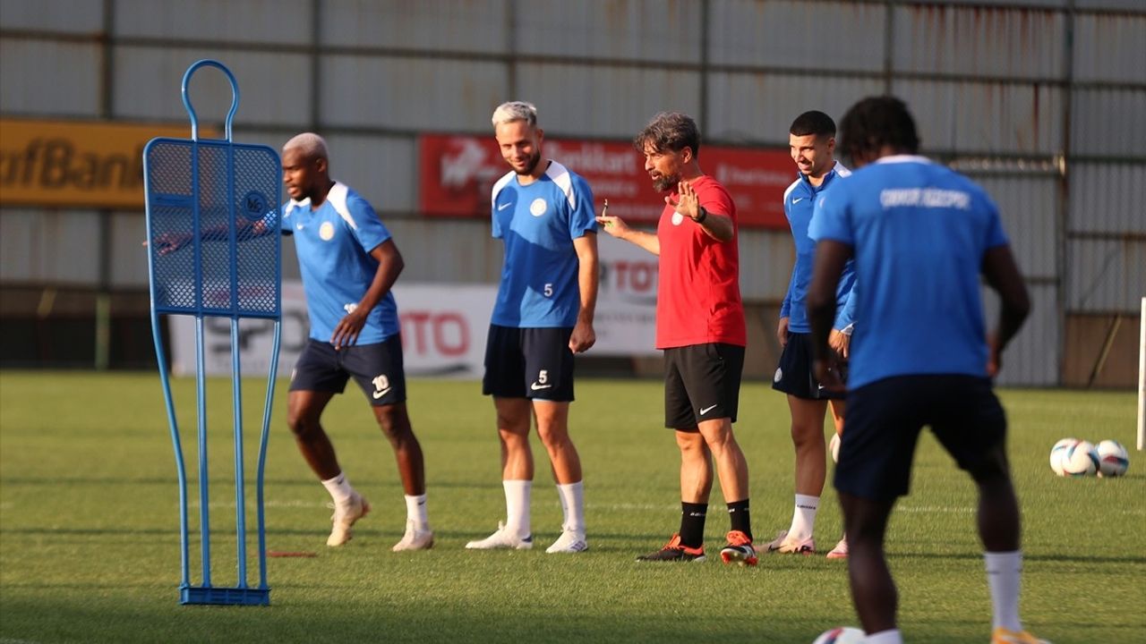 Çaykur Rizesporlu Hojer'den Adana Demirspor Maçı Öncesi Açıklamalar