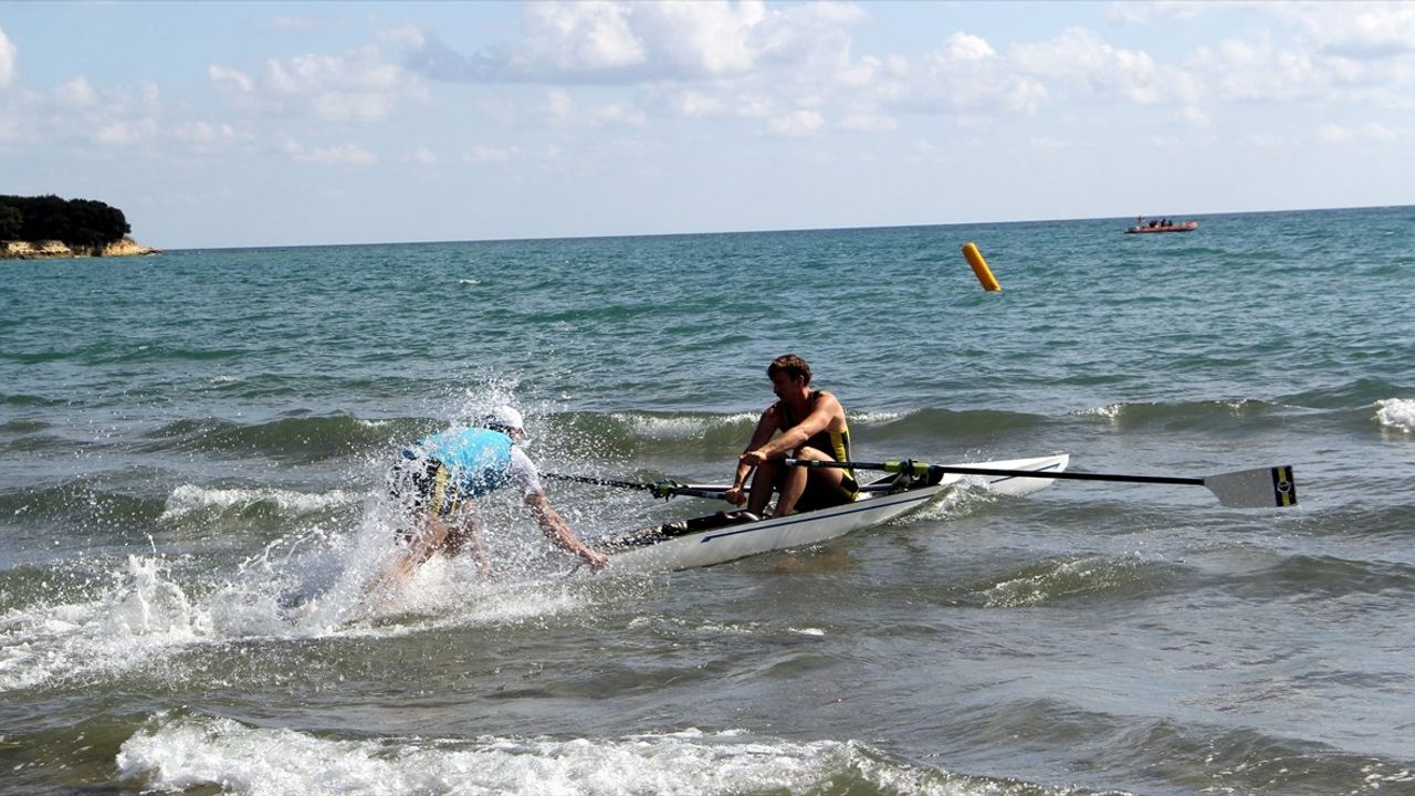 Deniz Küreği Türkiye Şampiyonası Sinop'ta Başladı