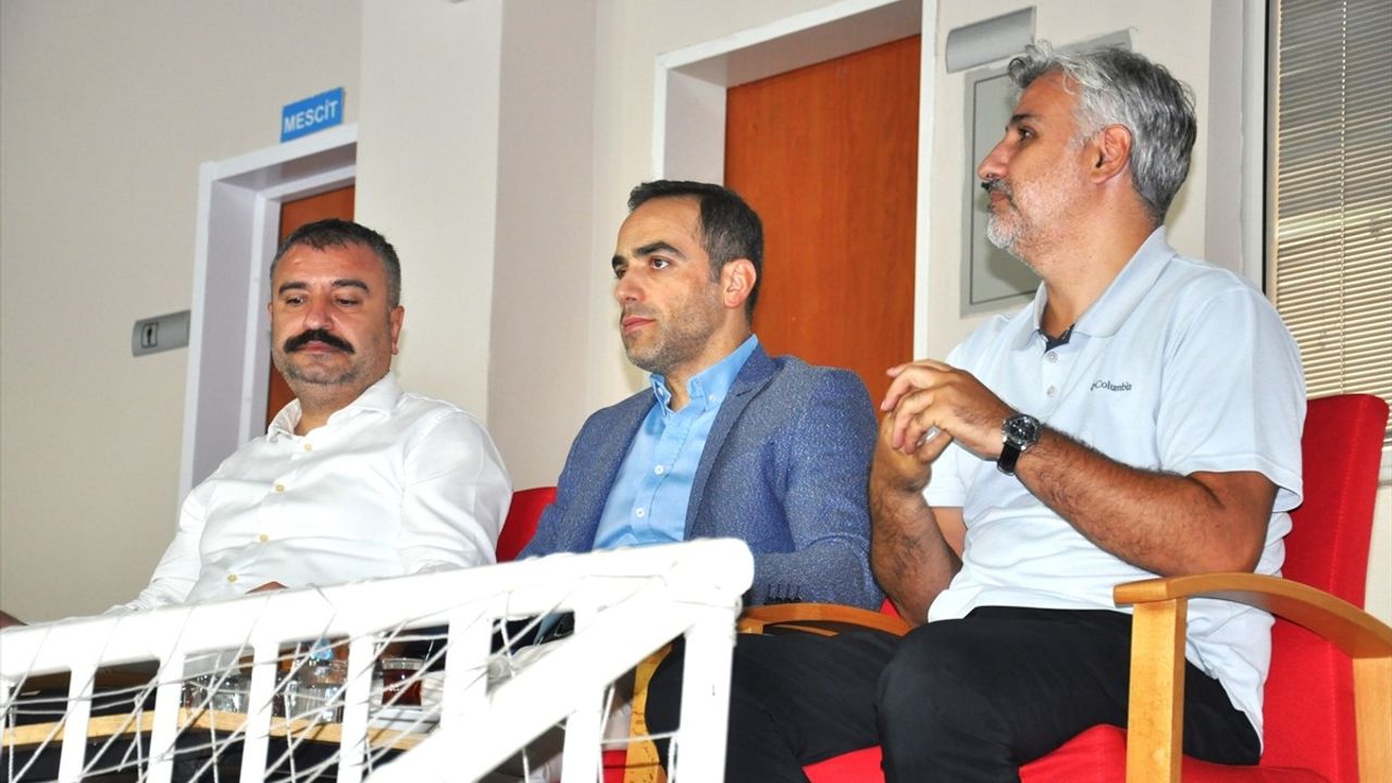 Devlet Korumasındaki Gençler İçin Futsal Turnuvası Eskişehir'de Başladı