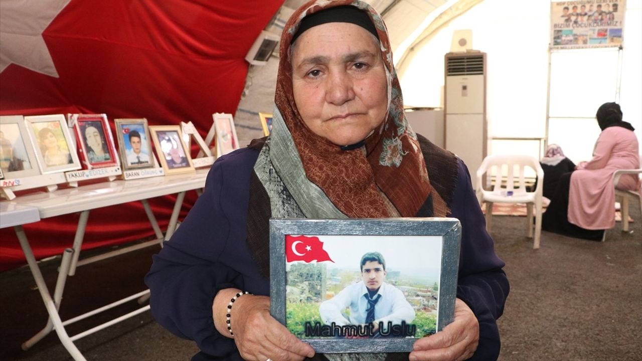 Diyarbakır Anneleri Evlatlarına Kavuşmayı Bekliyor