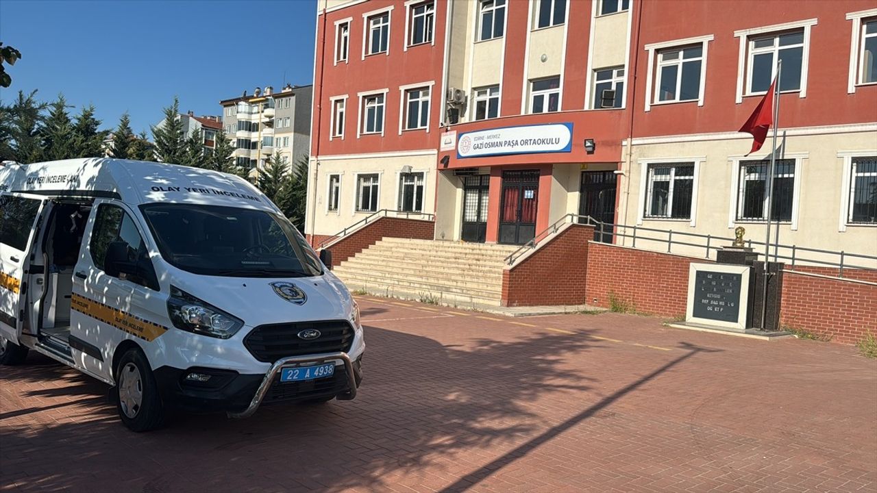 Edirne'de Tabanca Kazası: 15 Yaşındaki Kız Hayatını Kaybetti