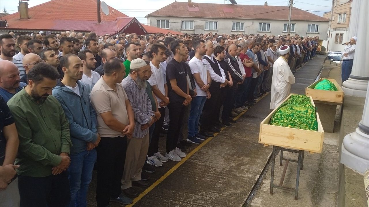 Giresun'daki Düğünde Silahlı Saldırı: İki Kişi Hayatını Kaybetti, Zanlı Tutuklandı