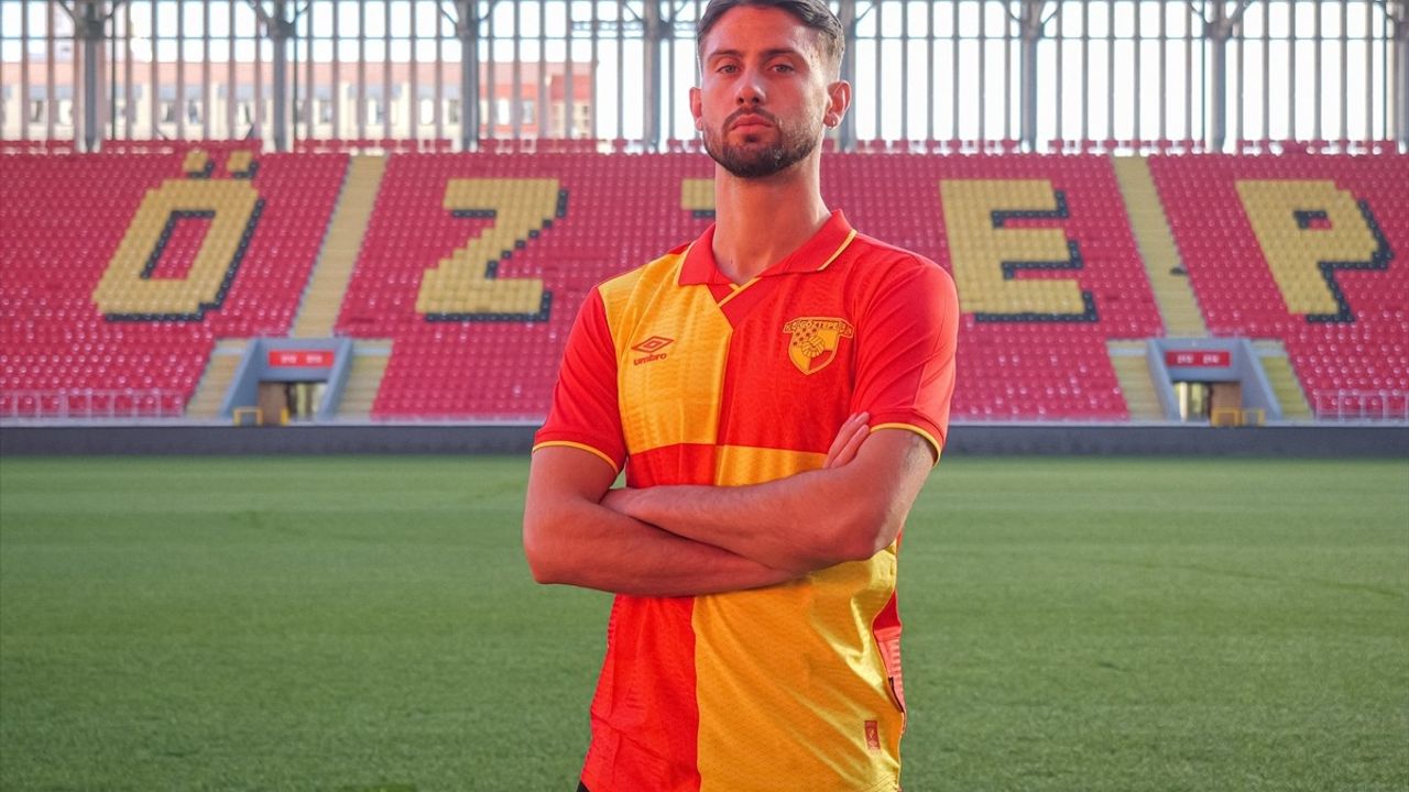 Göztepe'den IFK Göteborg'a Transfer: Ramon Pascal Lundqvist Yeni Takımında