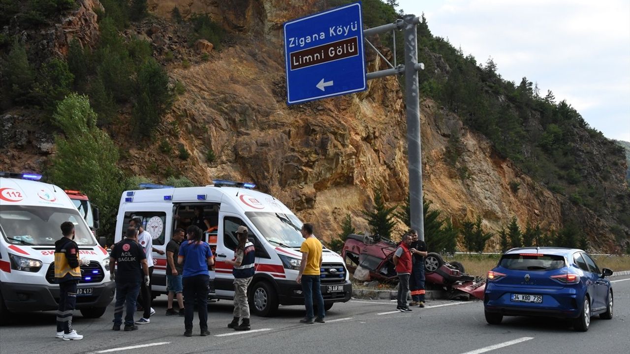 Gümüşhane'de Feci Trafik Kazası: 1 Ölü, 9 Yaralı