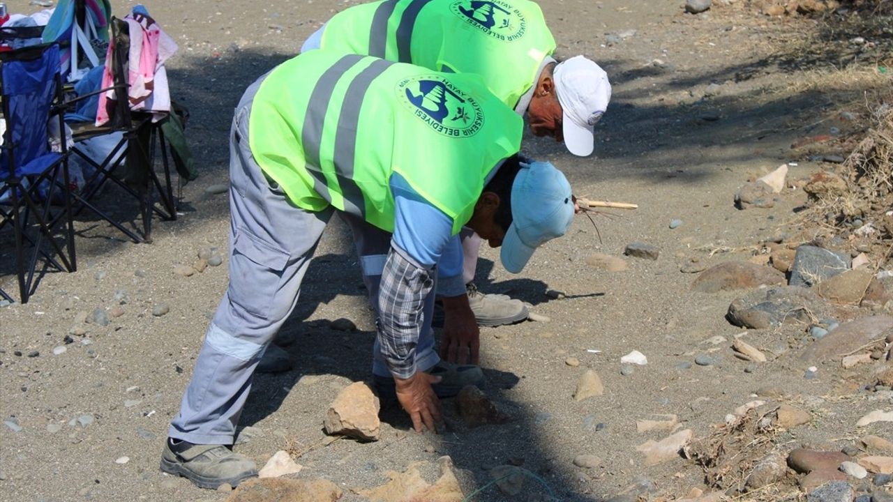 Hatay'da Kaybolan Anne Yadigarı Yüzük İçin Arama Çalışmaları