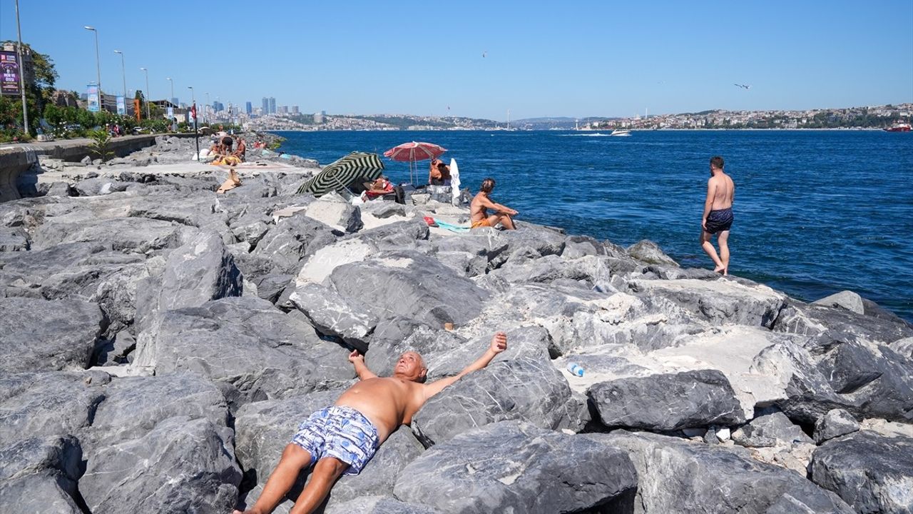 İstanbul'un Sıcak Yaz Günlerinde Serinleme Yöntemleri