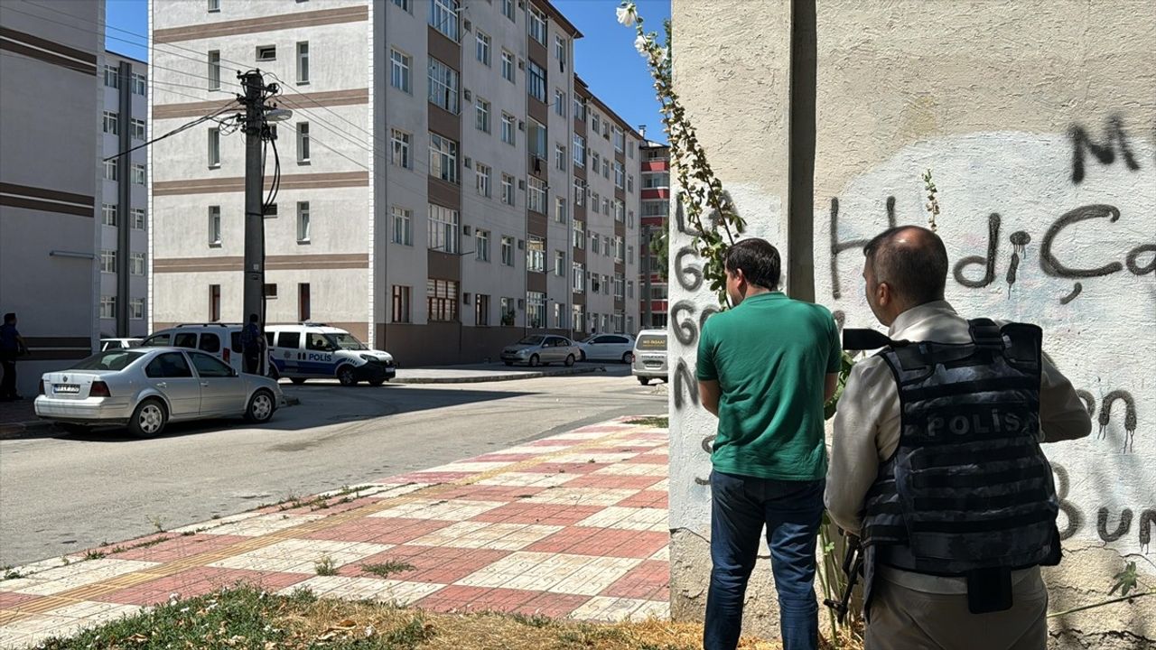 Kastamonu'da Polis Baskınında Şehit ve Yaralılar: Zanlı Etkisiz Hale Getirildi