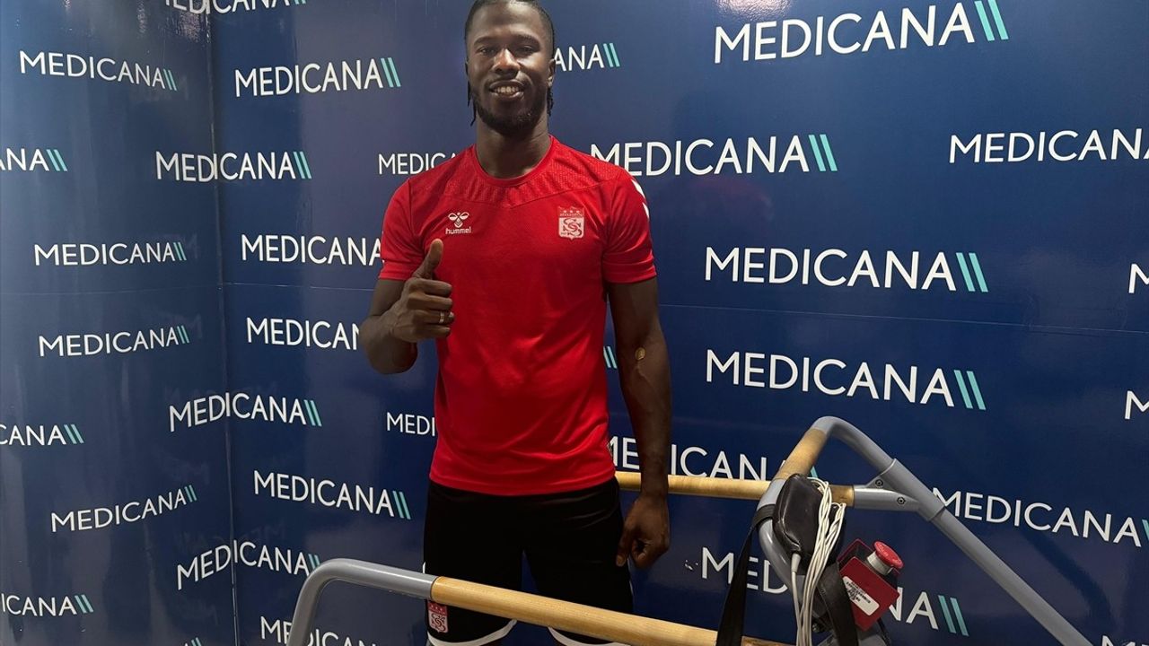 Keita Balde, Sivasspor'da Sağlık Kontrolünden Geçti