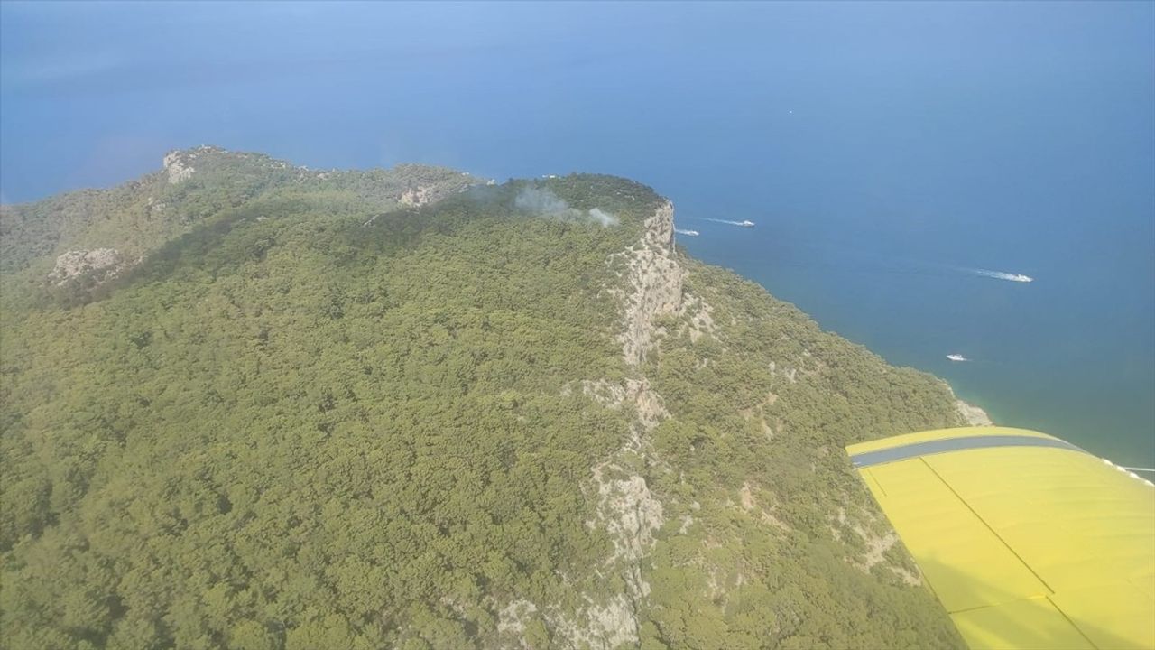 Kemer'deki Yıldırım Yangınları Kontrol Altına Alındı