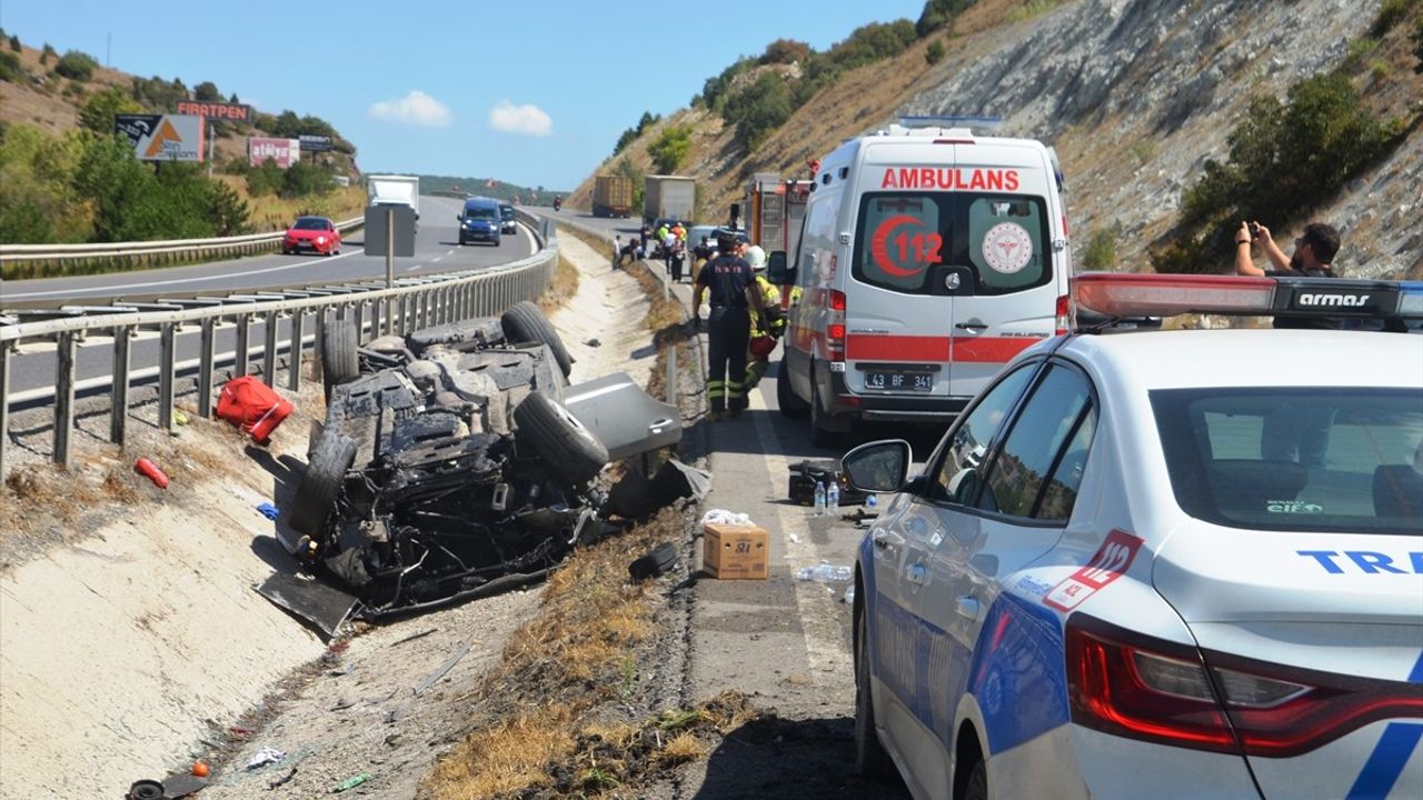 Kütahya'da Zincirleme Trafik Kazası: 6 Yaralı