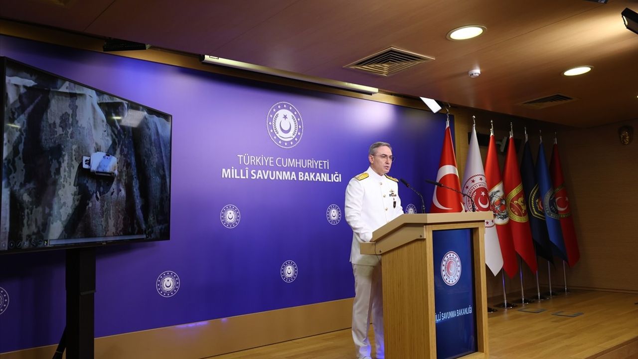 Milli Savunma Bakanlığı'ndan Terörle Mücadele ve Askeri Eğitim Bilgilendirmesi