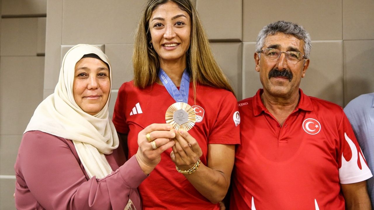 Nafia Kuş Aydın: Olimpiyat Altını ile Kariyerimi Taçlandıracağım