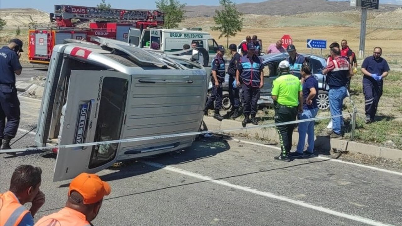 Nevşehir'de Trafik Kazası: Bir Kişi Hayatını Kaybetti, Dört Yaralı