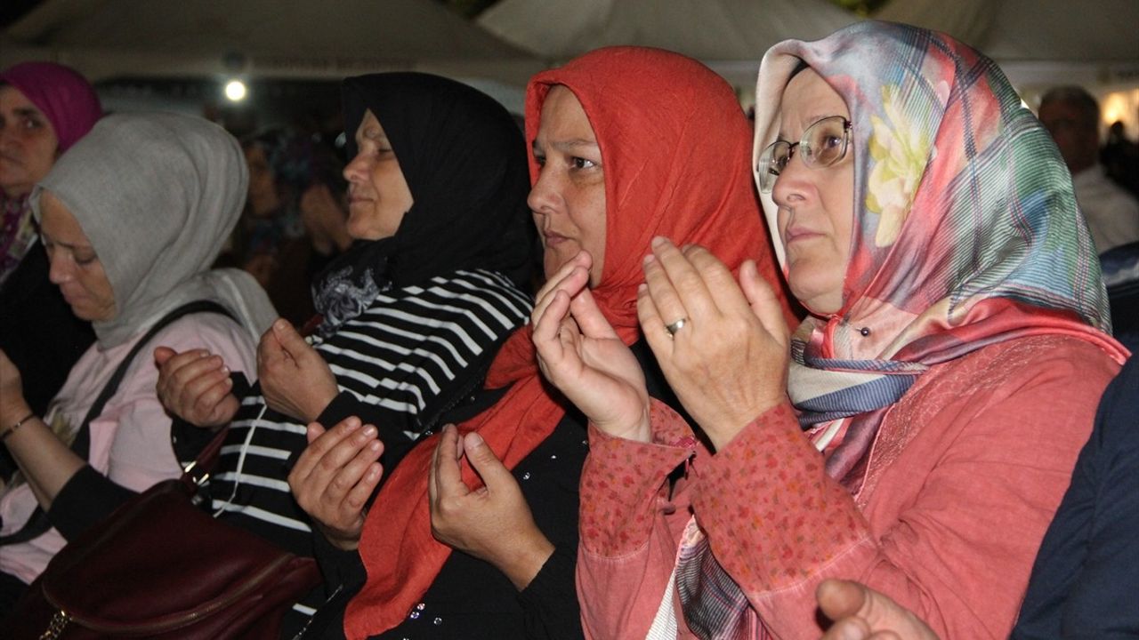 Sakarya'da Marmara Depremi Anması: Hatıralar Tazelendi