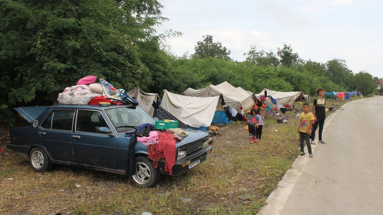 Samsun'daki Sağanak, Tarım İşçilerini Mağdur Etti