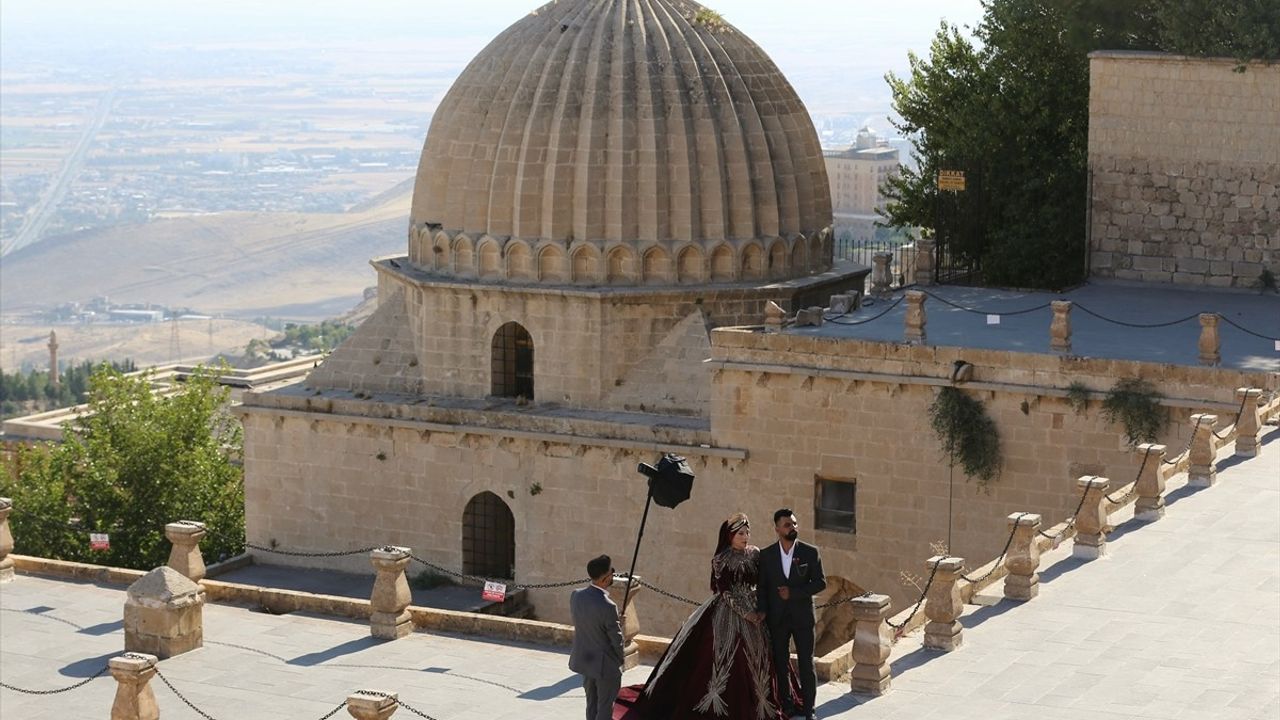 Sıcak Havada Düğün Fotoğrafları: Mardin ve Diyarbakır'da Açık Alan Tercihi