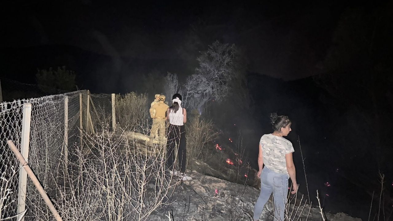 Tunceli'deki Orman Yangını Kontrol Altına Alındı