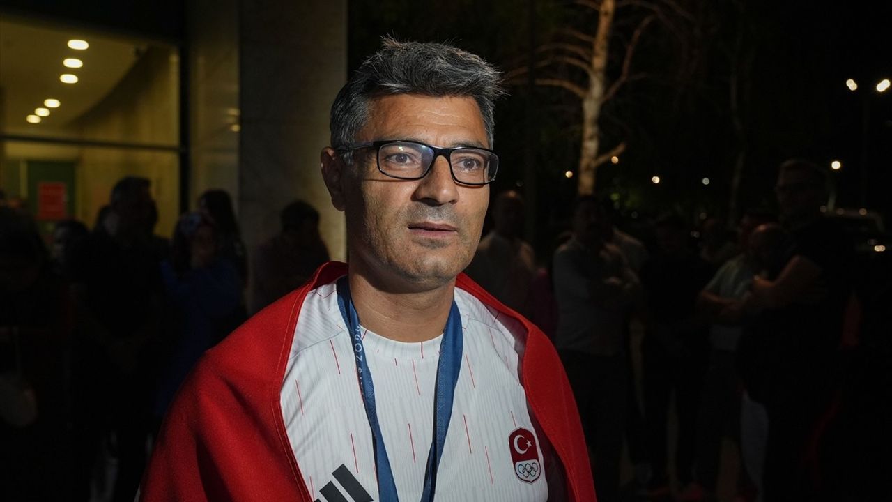 Yusuf Dikeç, Olimpiyat Gümüş Madalyası ile Ankara'ya Döndü