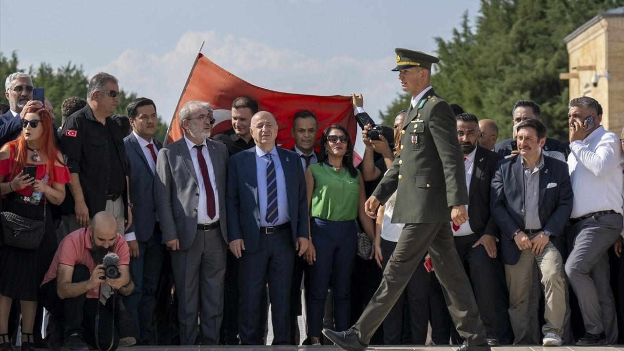 Zafer Partisi, Anıtkabir'i Ziyaret Etti