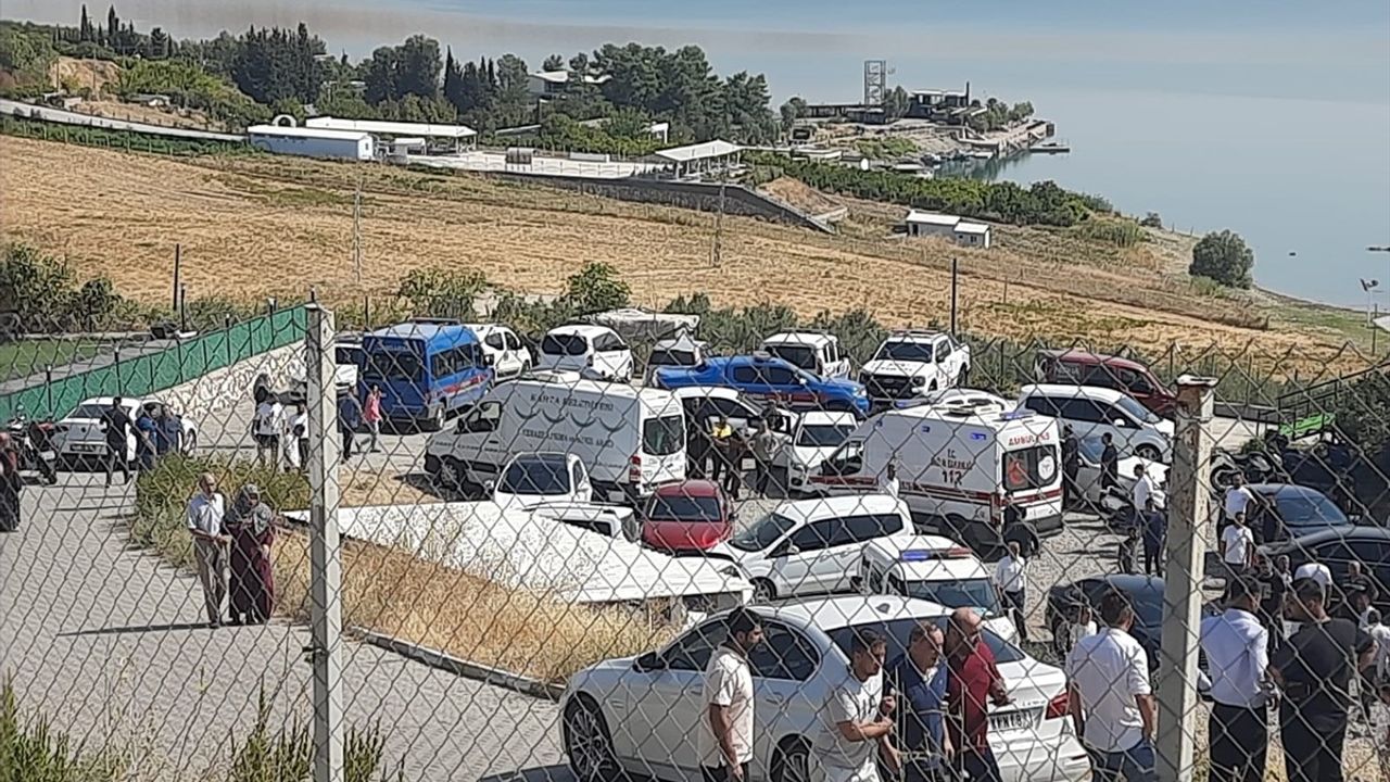 Adıyaman'da Trafik Kazası: 2 Kişi Hayatını Kaybetti