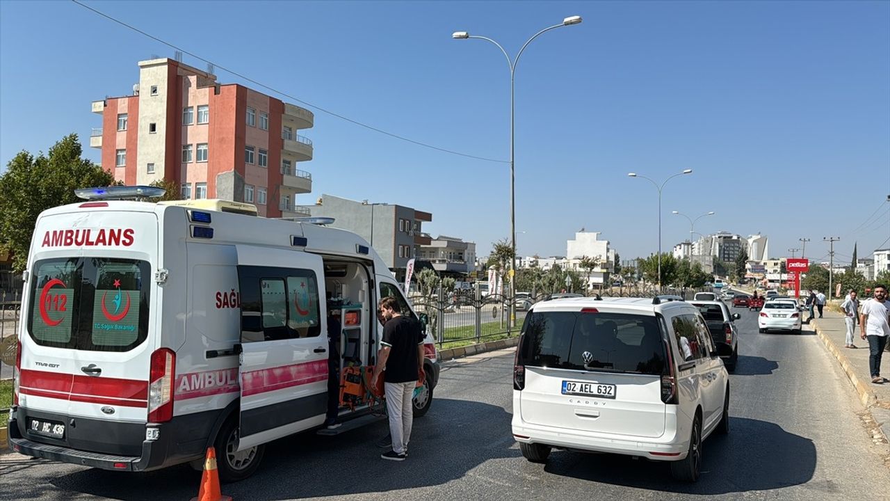 Adıyaman'da Trafik Kazası: Bir Kadın Hayatını Kaybetti