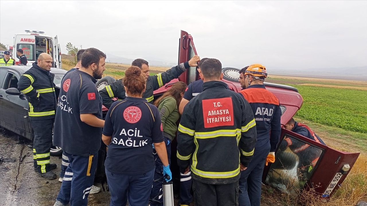 Amasya'da Trafik Kazası: İki Ölü, Bir Yaralı