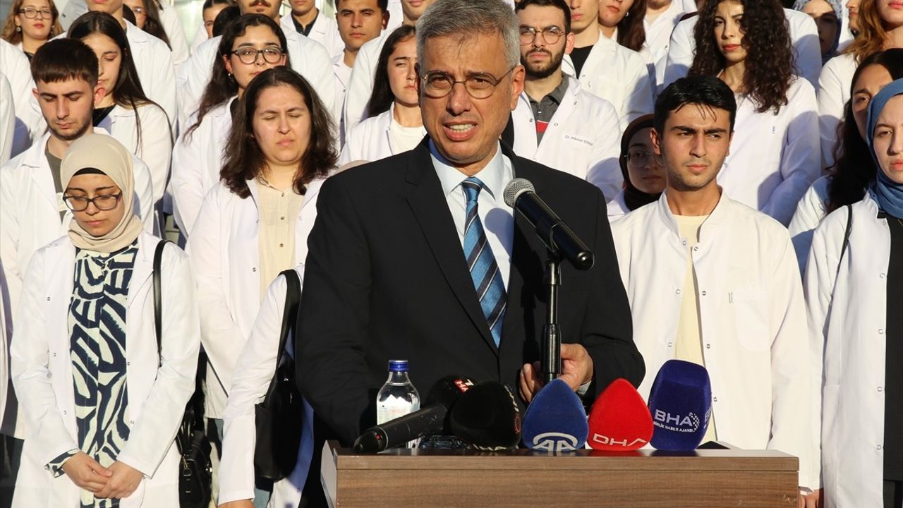 Amasya Üniversitesi'nde Sağlık Biliminin Geleceği Konuşuldu