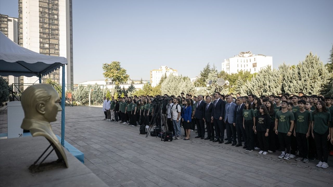 Bakan Bayraktar, Enerjide Yerli Kaynak Vurgusu Yaptı