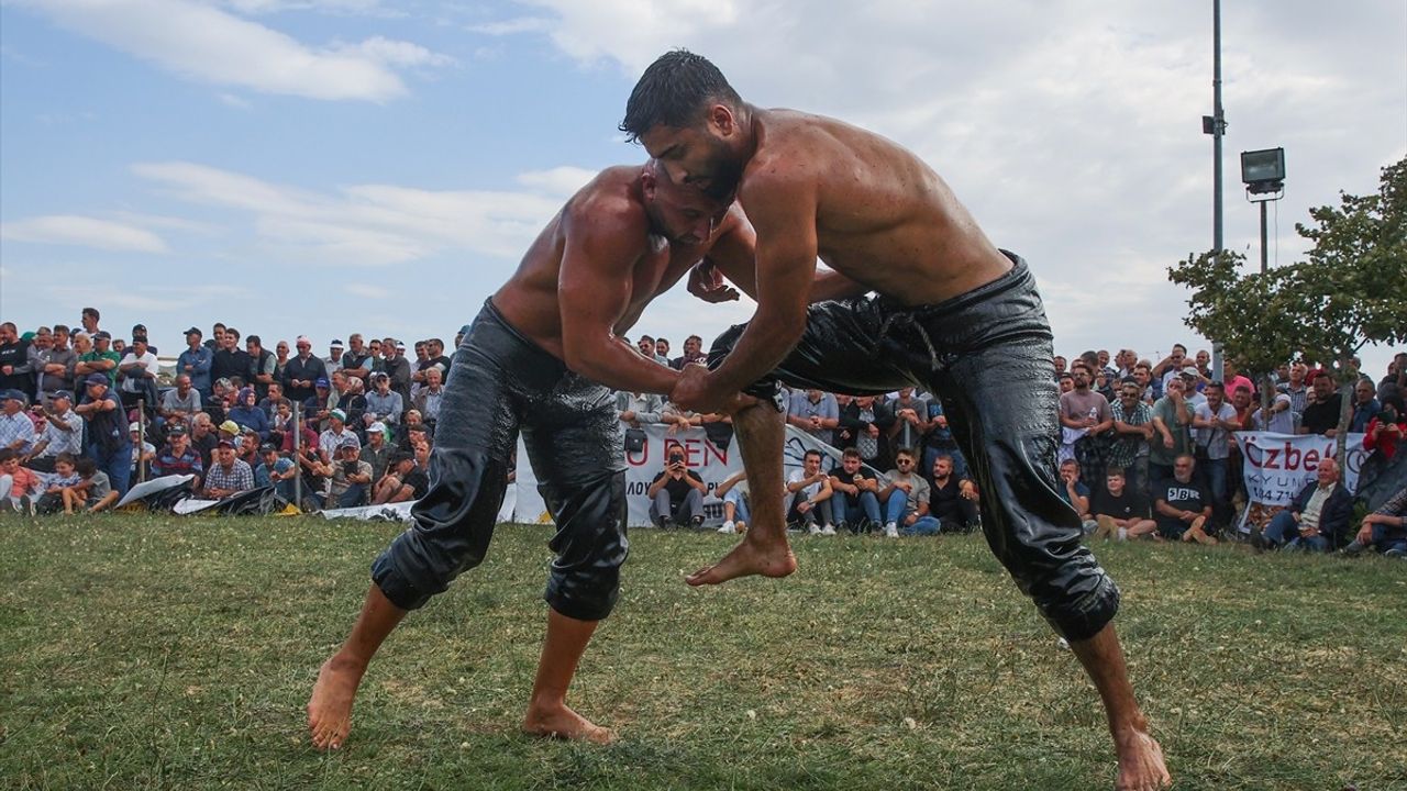 Batı Trakya'da Alantepe Yağlı Güreşleri Coşkuyla Gerçekleşti