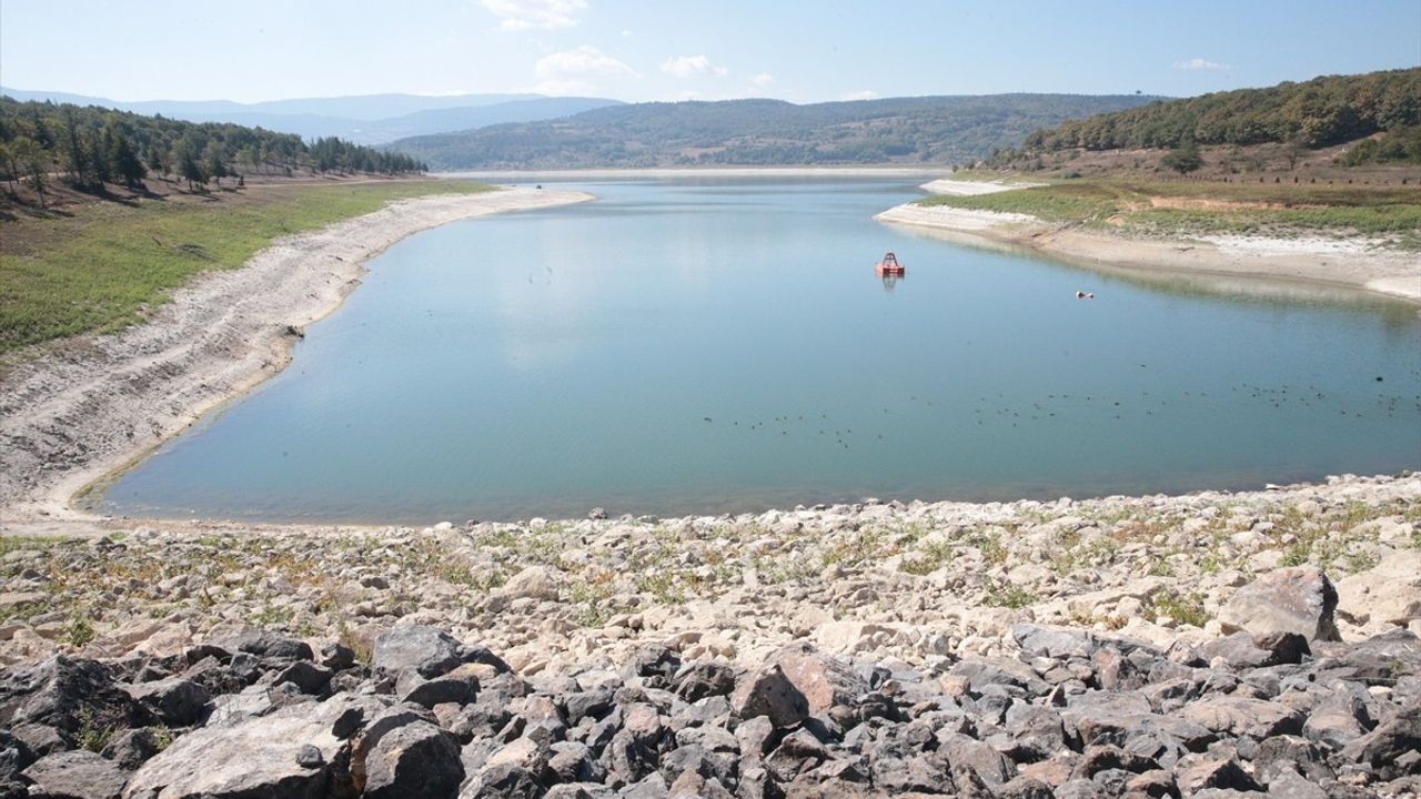 Bolu Gölköy Baraj Gölü'nde Su Seviyesi Kritik Düzeye Geriledi