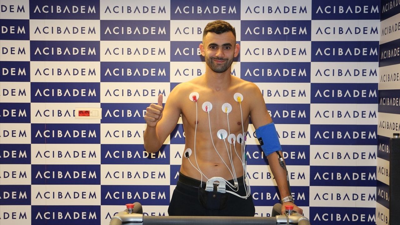 Çaykur Rizespor, Rachid Ghezzal ile Anlaşma Sağladı