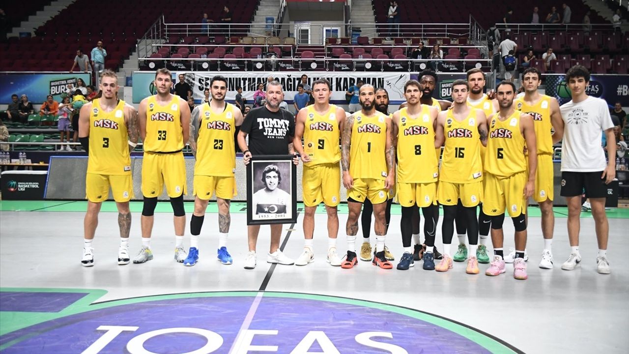 Cevat Soydaş Basketbol Turnuvası'nda TOFAŞ Şampiyon Oldu