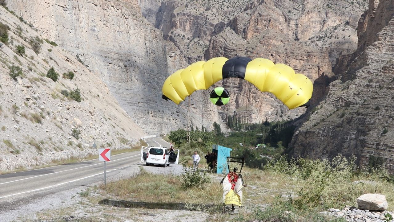 Erzurum'da Ekstrem Spor Şöleni: Yarasadam Uçuşları