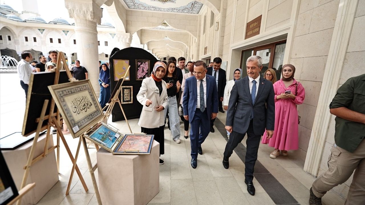 Gaziantep'te Kadın Eserleri Sergisi Açıldı