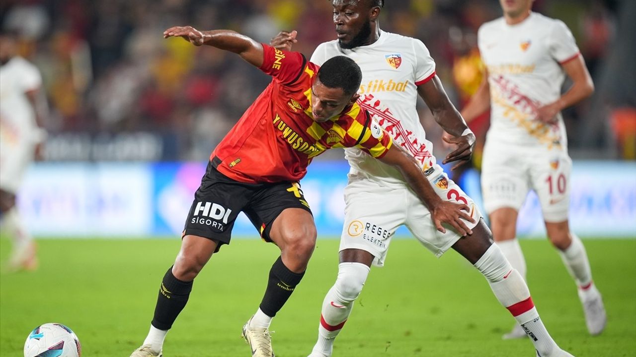 Göztepe, Bellona Kayserispor'u 3-0 Geçti