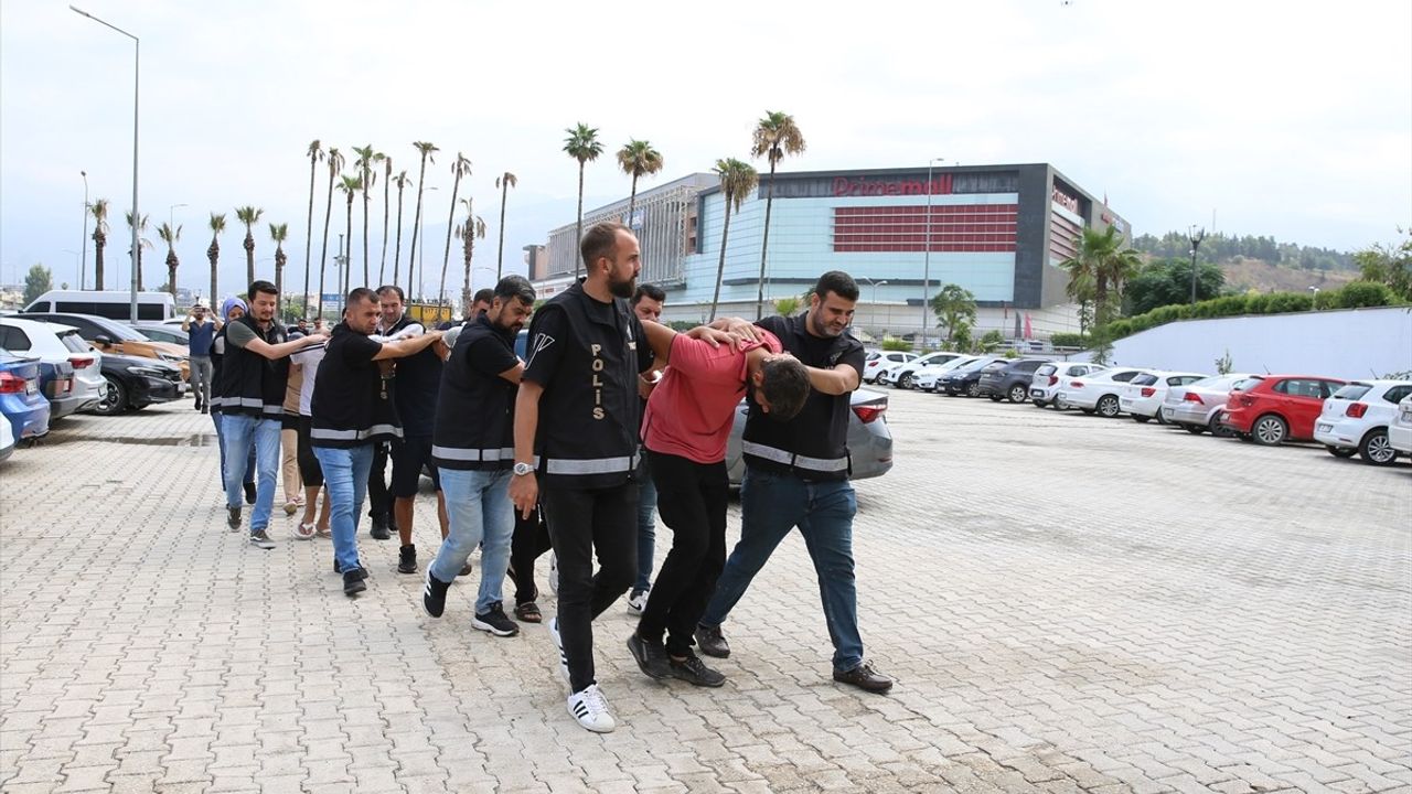 Hatay'da Bıçaklama Olayında 5 Kişi Tutuklandı