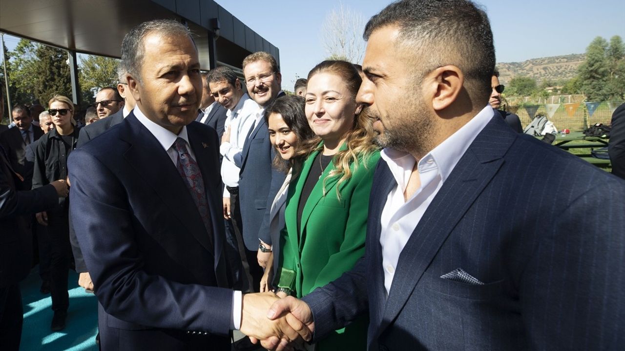 İçişleri Bakanı Ali Yerlikaya Aydın'da Temaslarda Bulundu